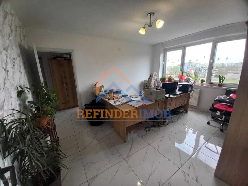 Stefan cel Mare Apartament 3 camere renovat complet